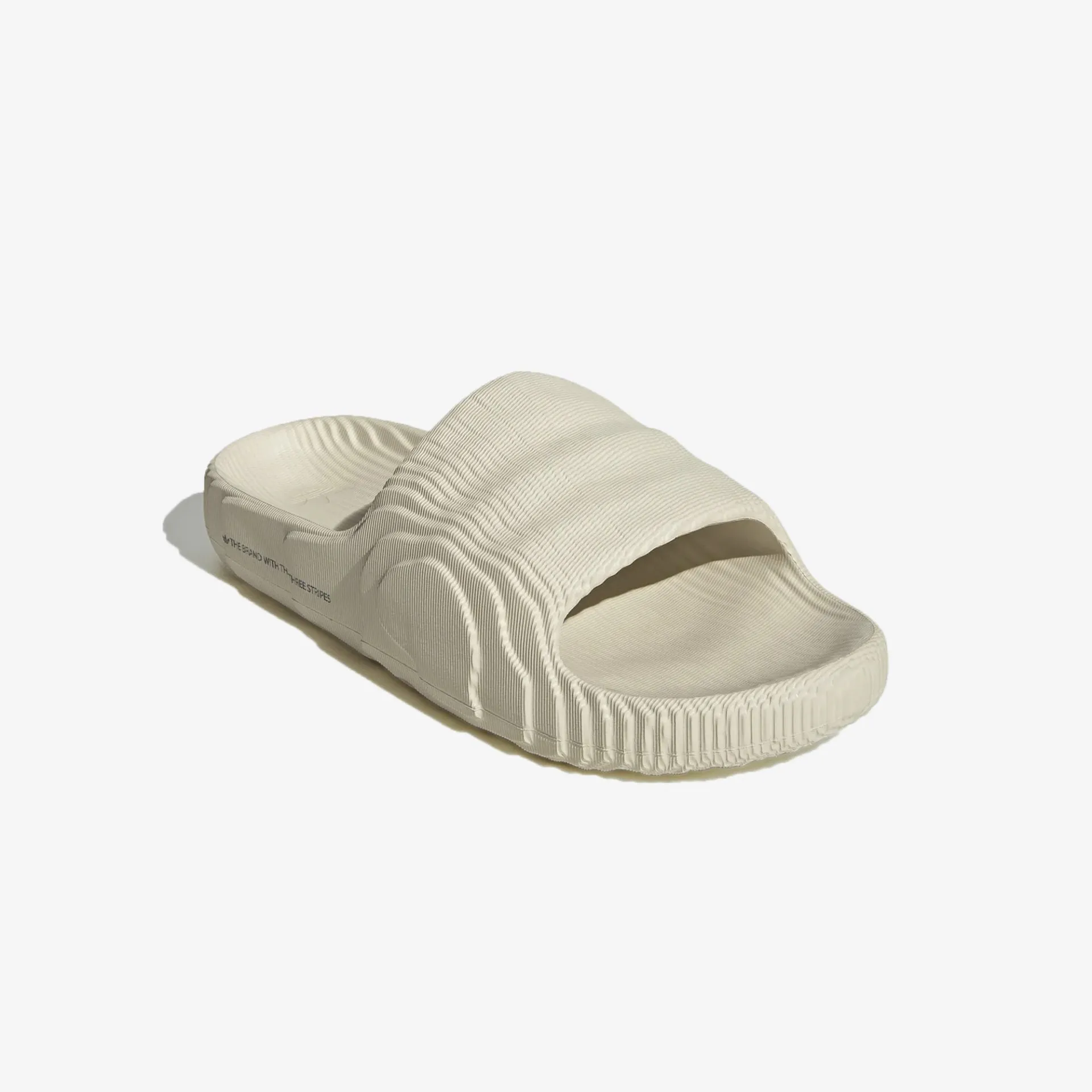 Adidas Originals | ADILETTE 22 SLIDES  { ALUMINIUM