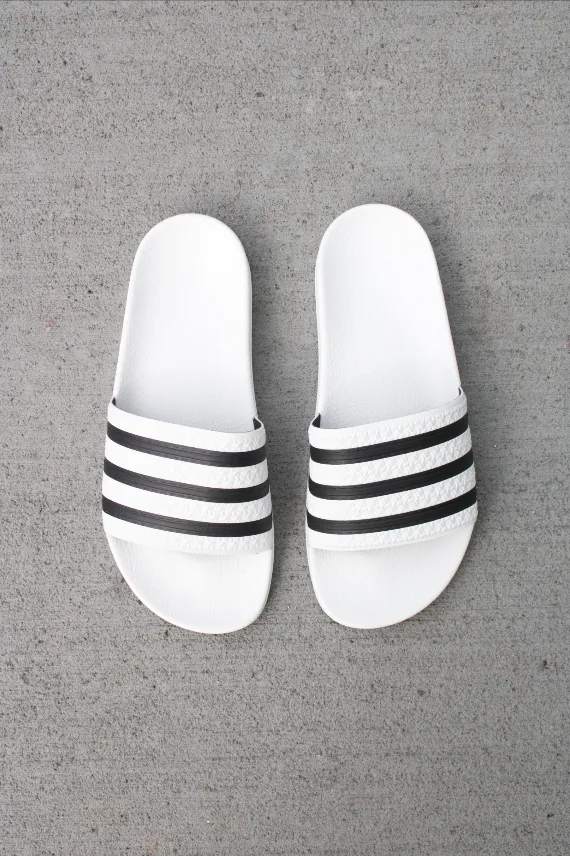 ADILETTE SLIDES "WHITE/CORE BLK"