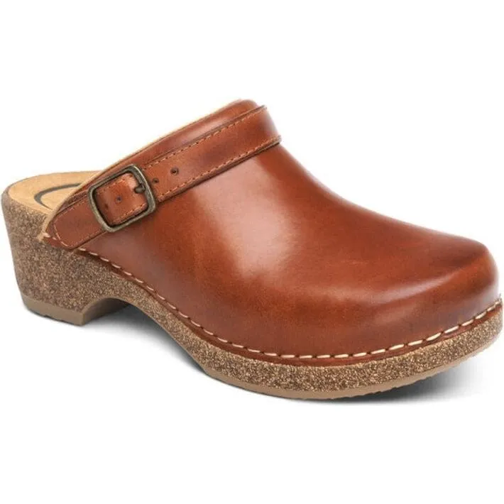 AETREX BECKIE CORK CLOG