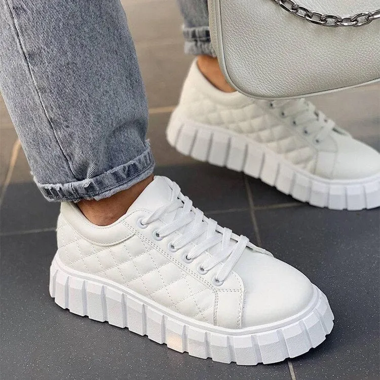 Amozae  Fashion White Sneakers Women 2022 Spring New Ladies Comfy Lace Up Casual Shoes With Chain 36-43 Large-Sized Female Sport Flats