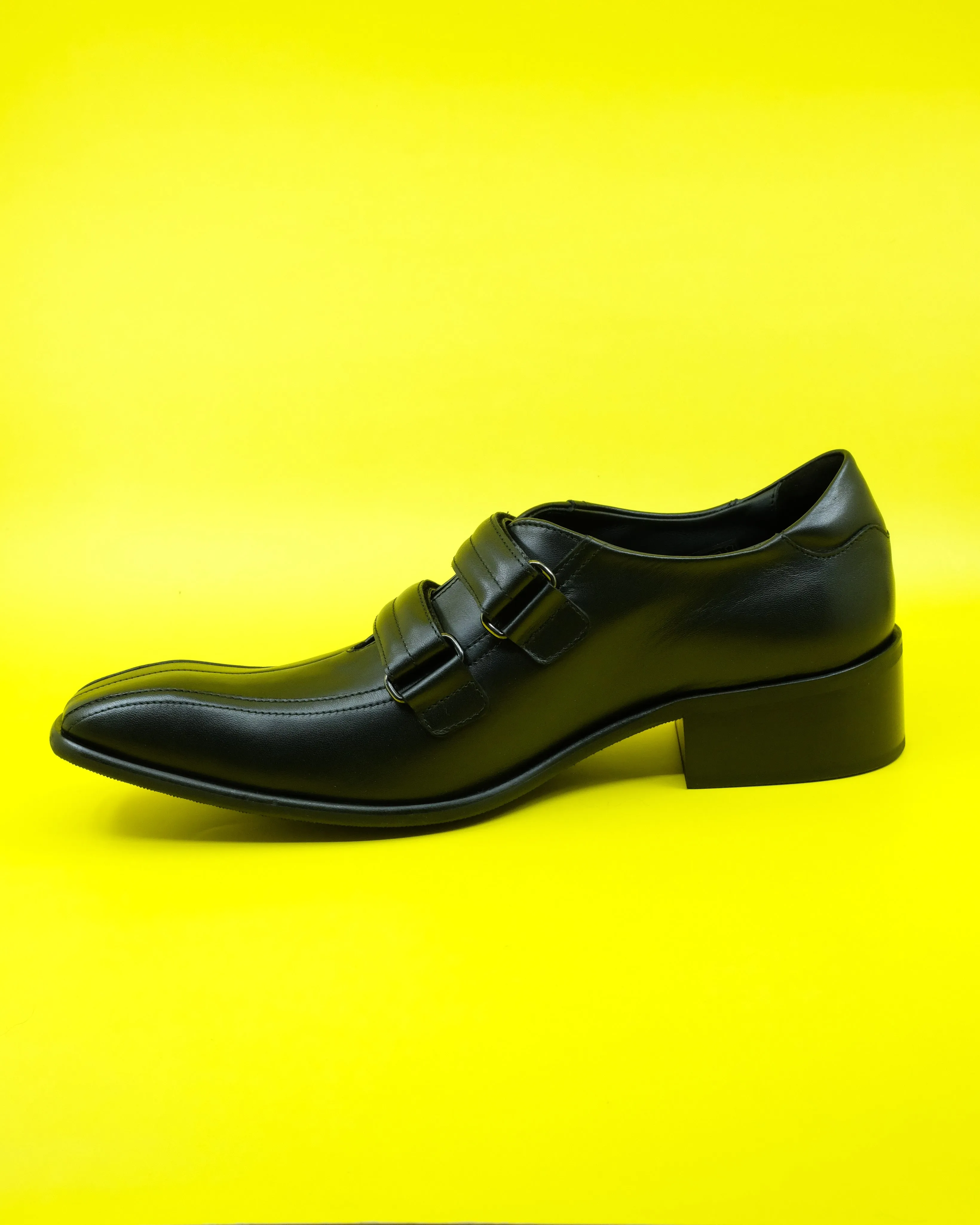 Black Leather Sporty Snout Loafer