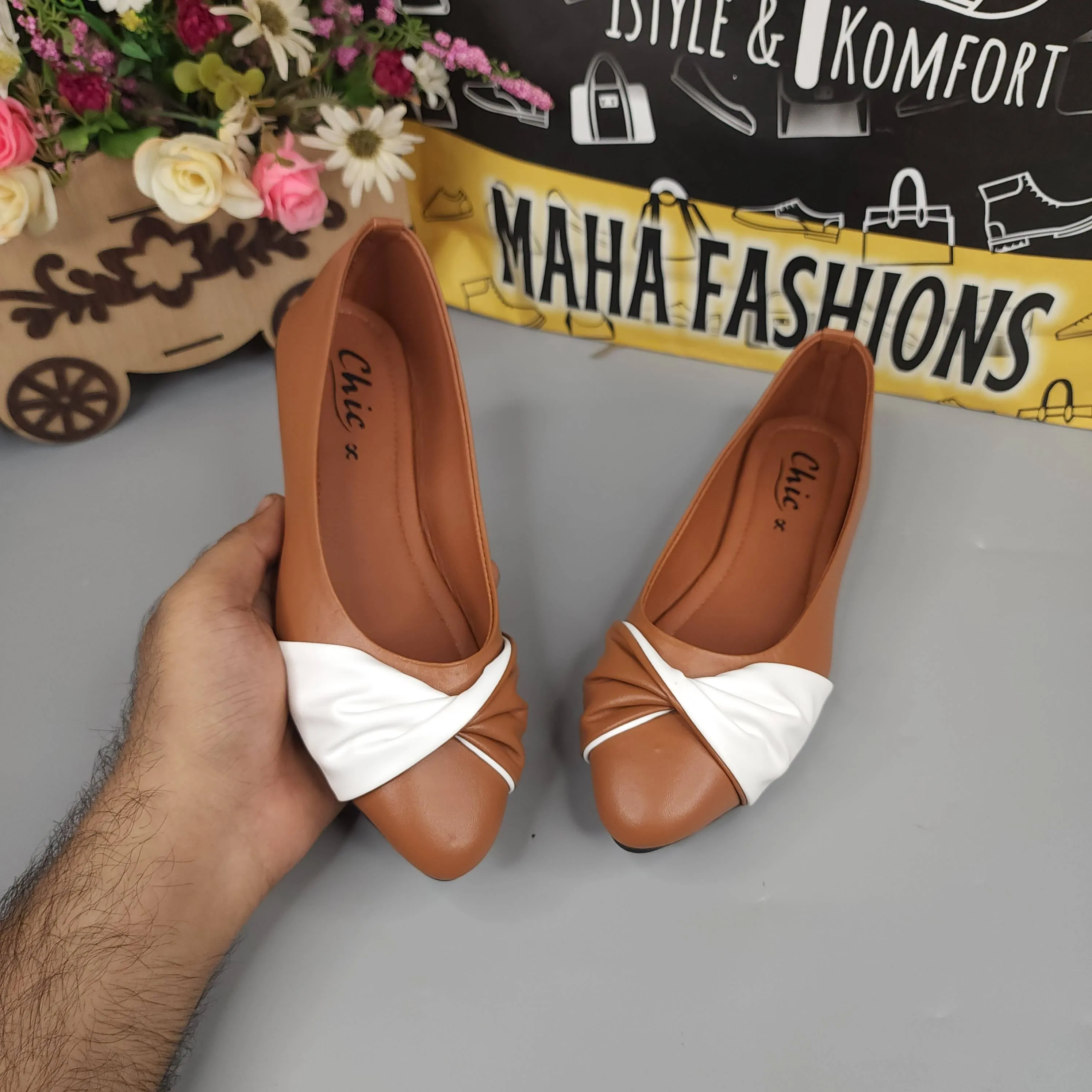 Camel White Contrast Pumps