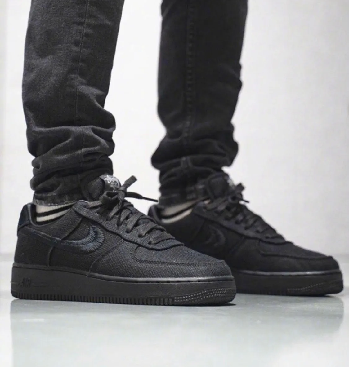 CE - Stussy x AF1 Pure Black