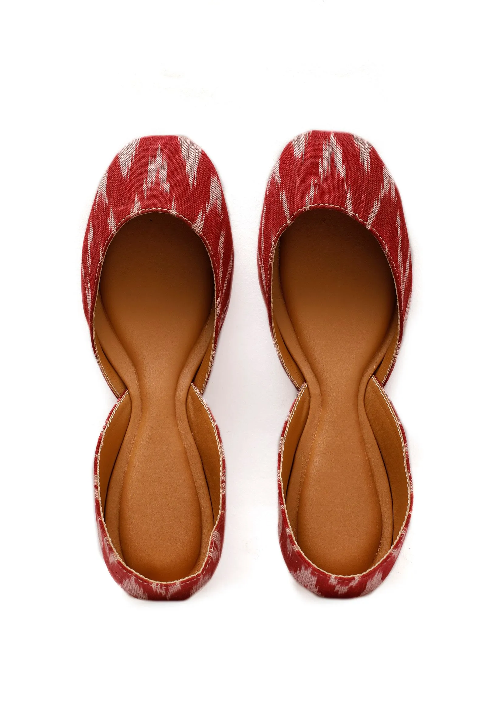 Cherry Red Ikkat Cruelty Free Leather Juttis