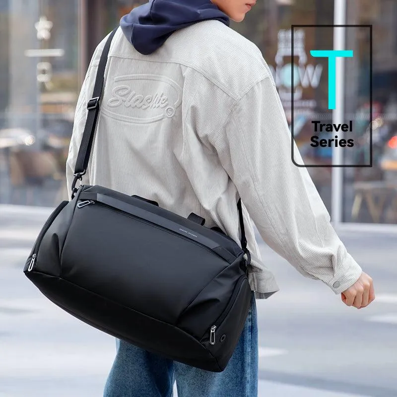 Deformable II: Leather Fitness Sports Handheld Crossbody Multifunctional Bag