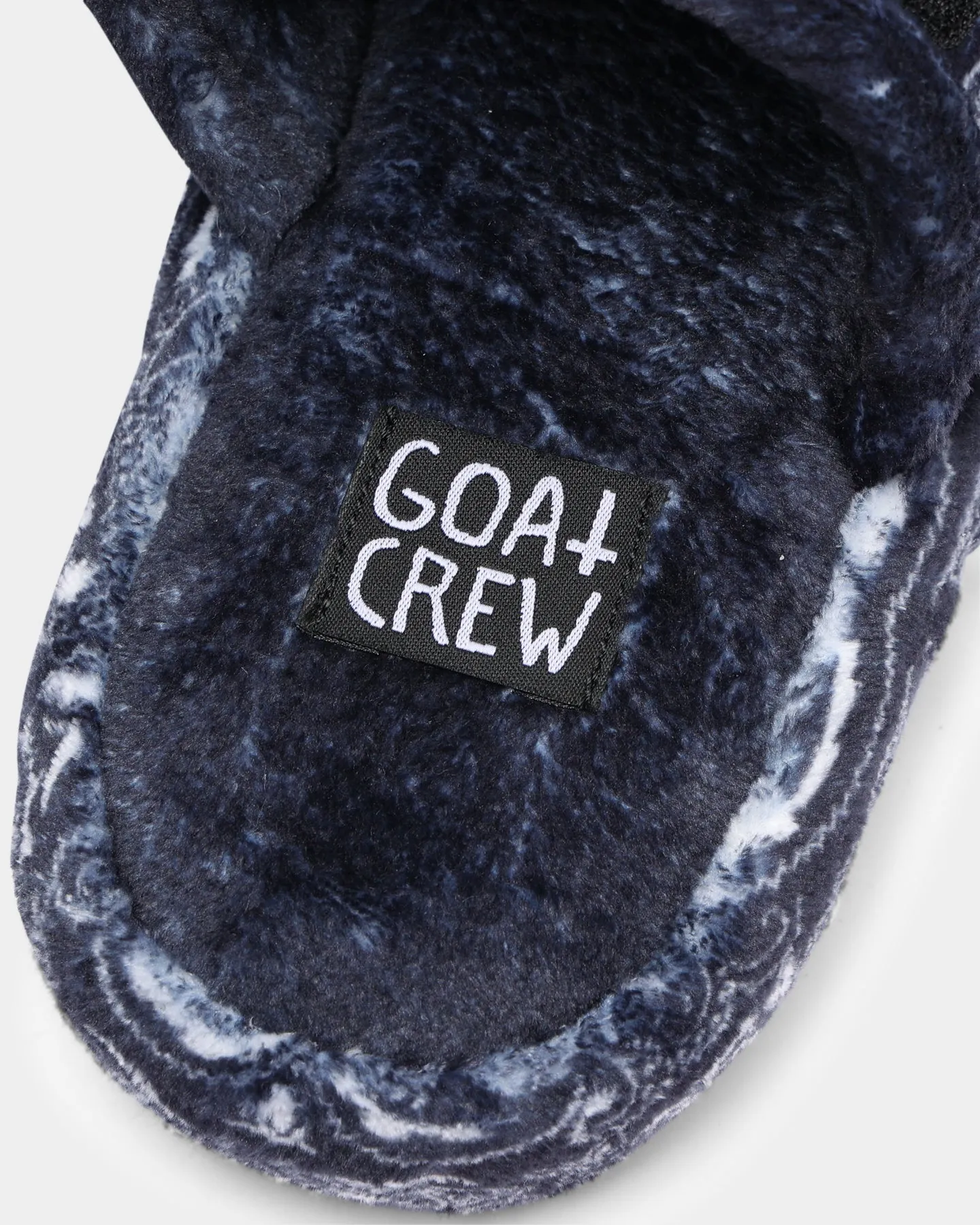 Goat Crew Velcro Paisley Bandana Slipper Black/White