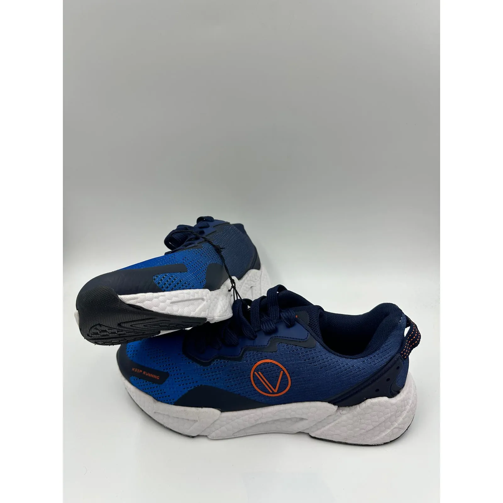 Men's Size 8.5, Blue Ombre Sneakers with Black Accents