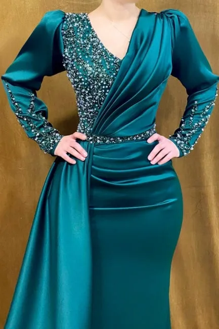 Modern Green Mermaid Long Sleeves Prom Dress With Beading