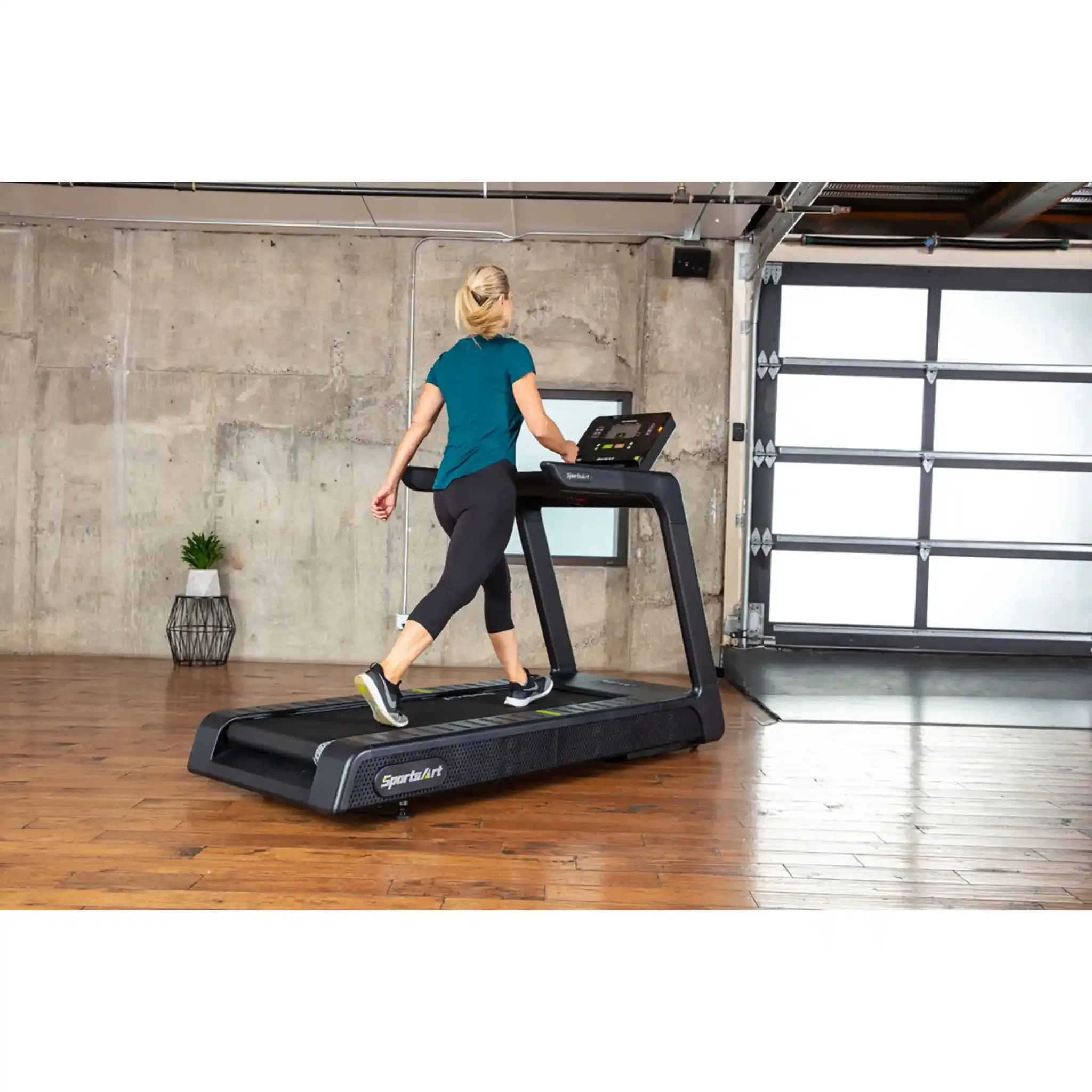 SportsArt T674 Elite Eco-Natural Treadmill