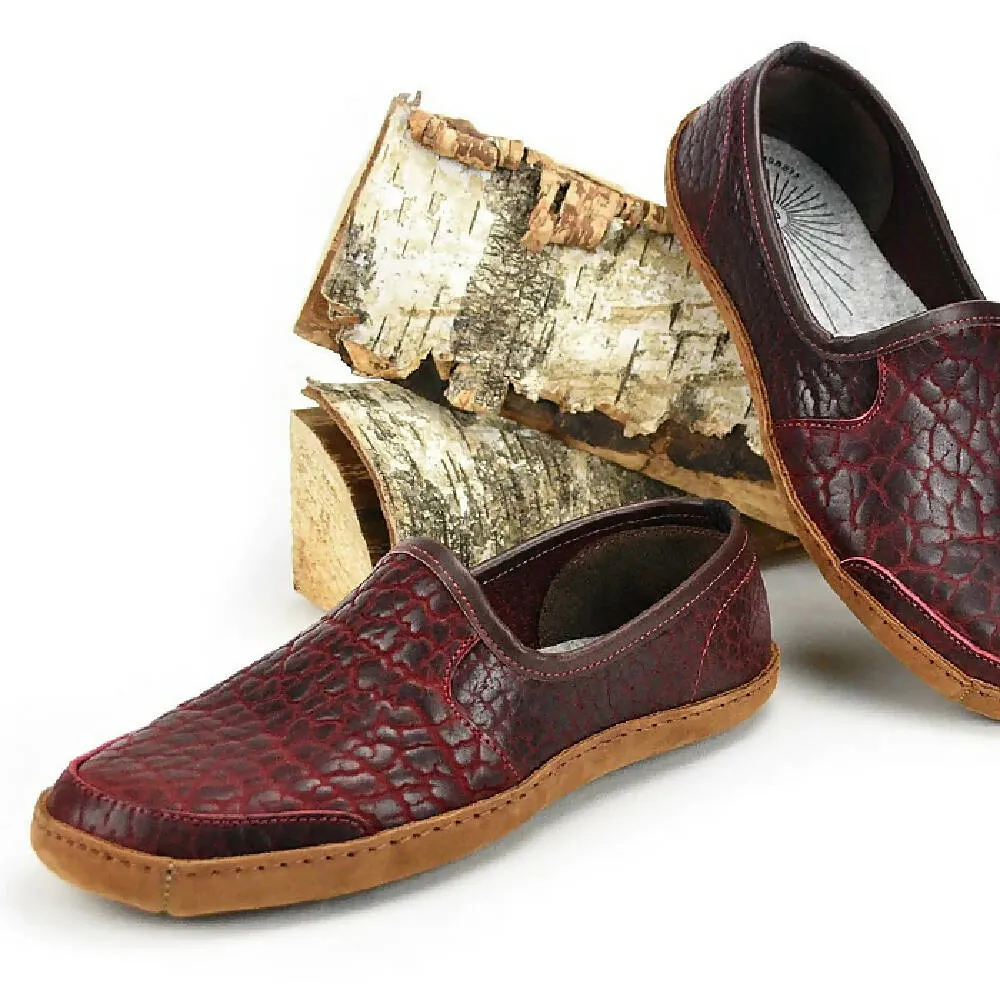 Vermont House Shoes: Loafer - Chili