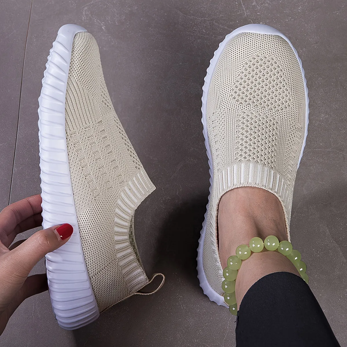 Women's Knit Sneakers, Breathable Lace-Up Outdoor Shoes (Plus Size)