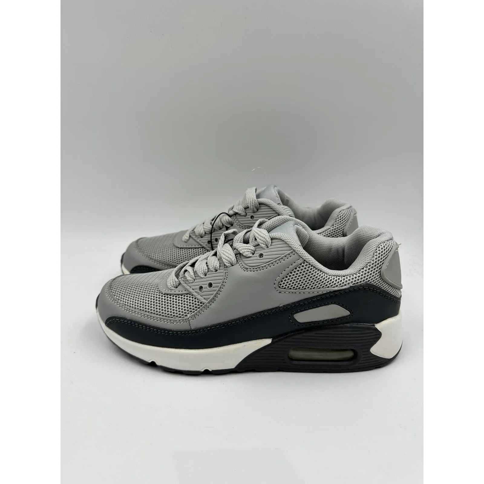 Women's Size 5.5, Gray Sneaker with Air Sole for Ultimate Support