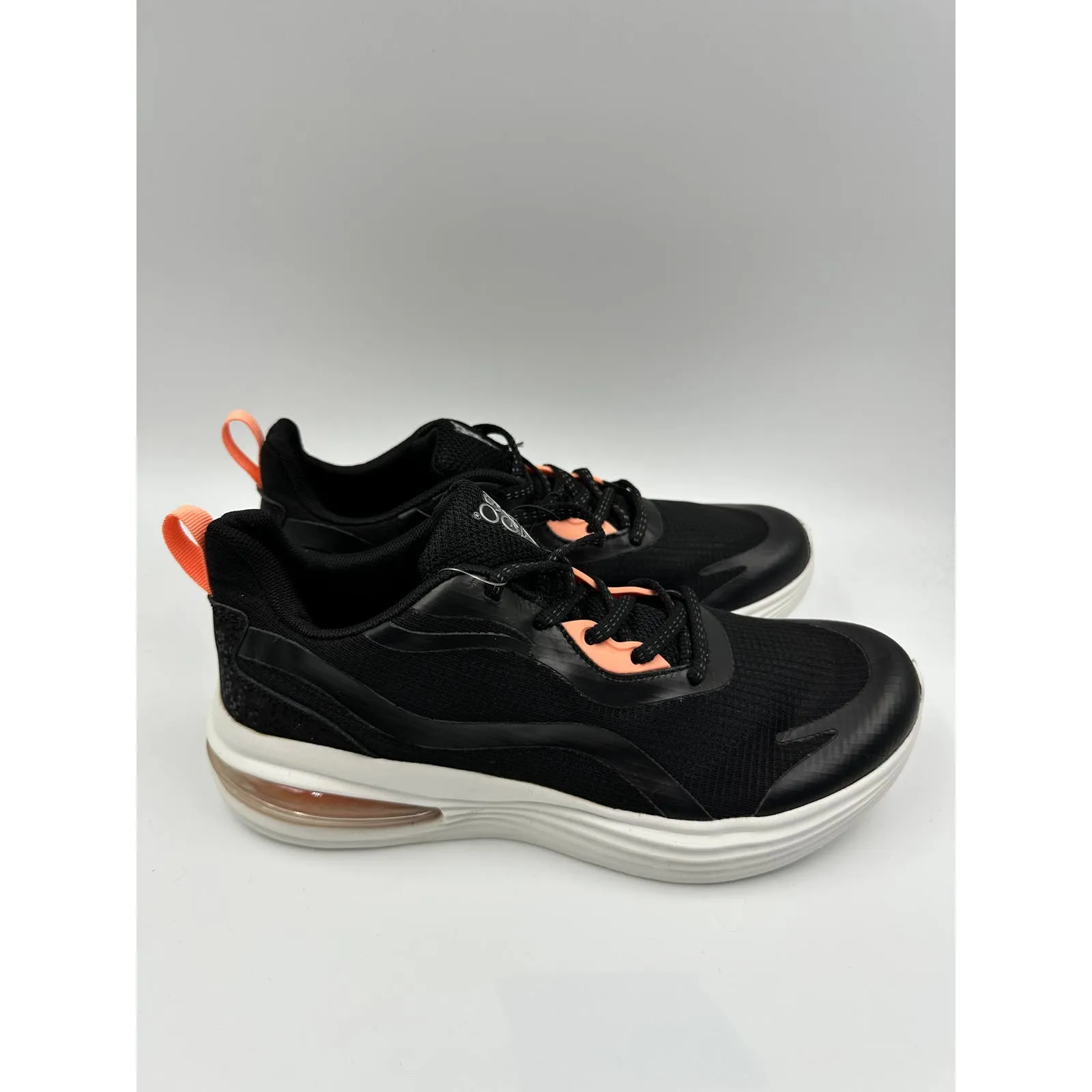 Women's Size 8, Black Running Sneaker with Thick Air Heel and Sole